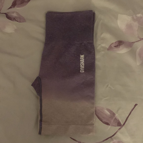 Gymshark Purple ombré athletic shorts - Picture 2 of 4
